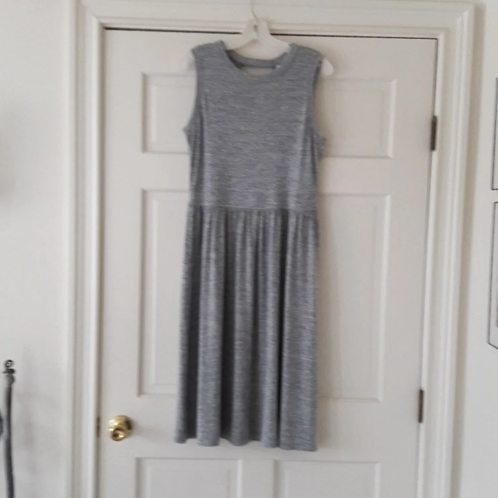GAP Sleeveless Jersey Dress - Picture 2 of 7